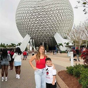 Meet your Posher, Jennifer